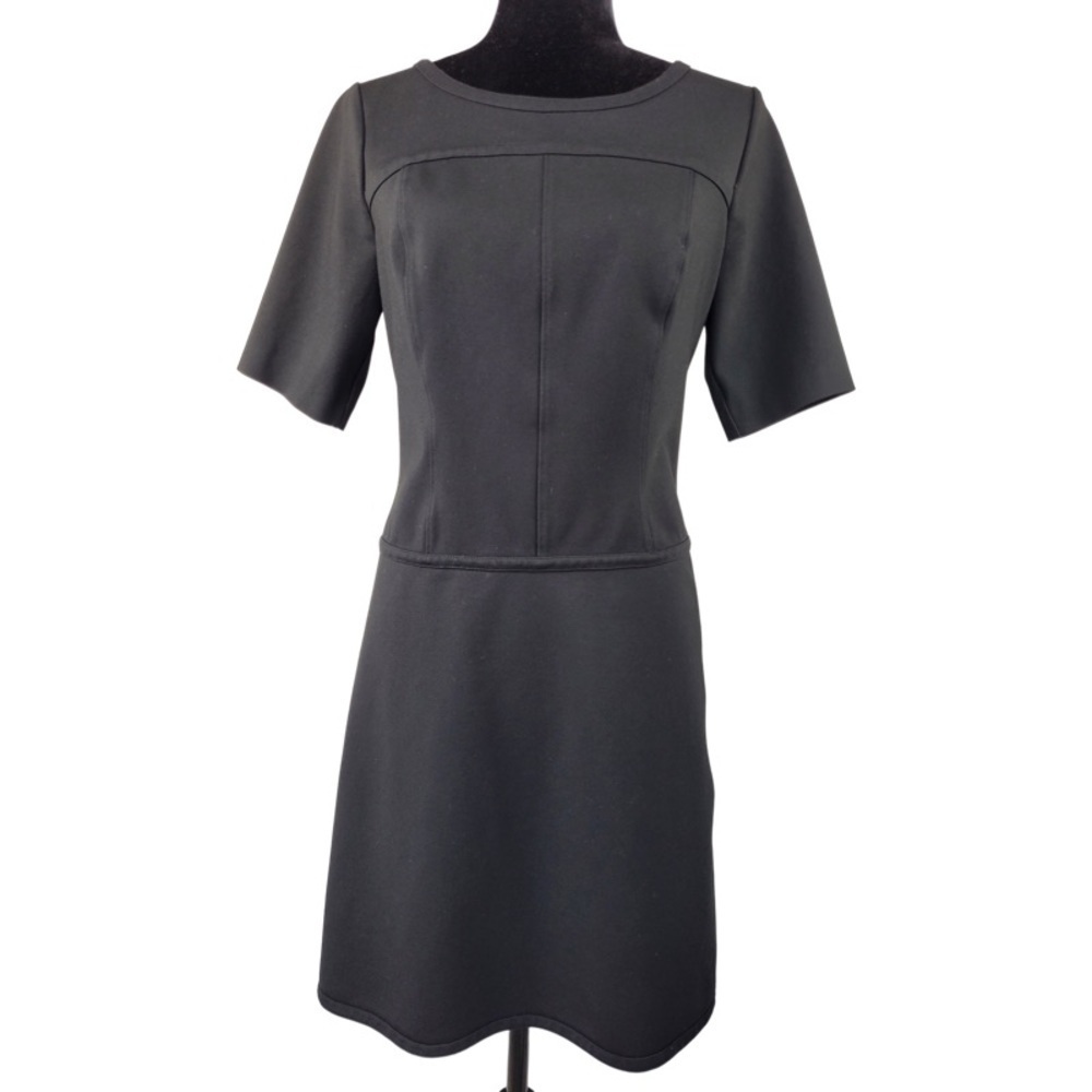 ✅ Ann Taylor Woman Black Fit & Flare Short sleeve round neck Classic dress sz 8